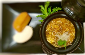 OMG! Mouthful after mouthful of pure crabmeat! 